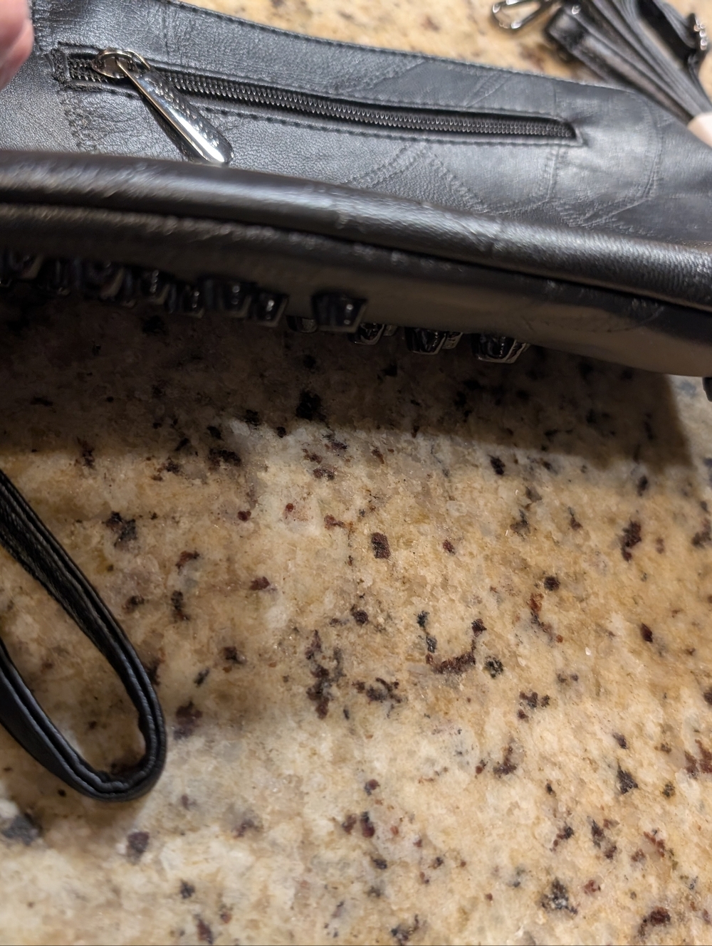 Younique Black Studded Wristlet Crossbody NWOT - Picture 8 of 8